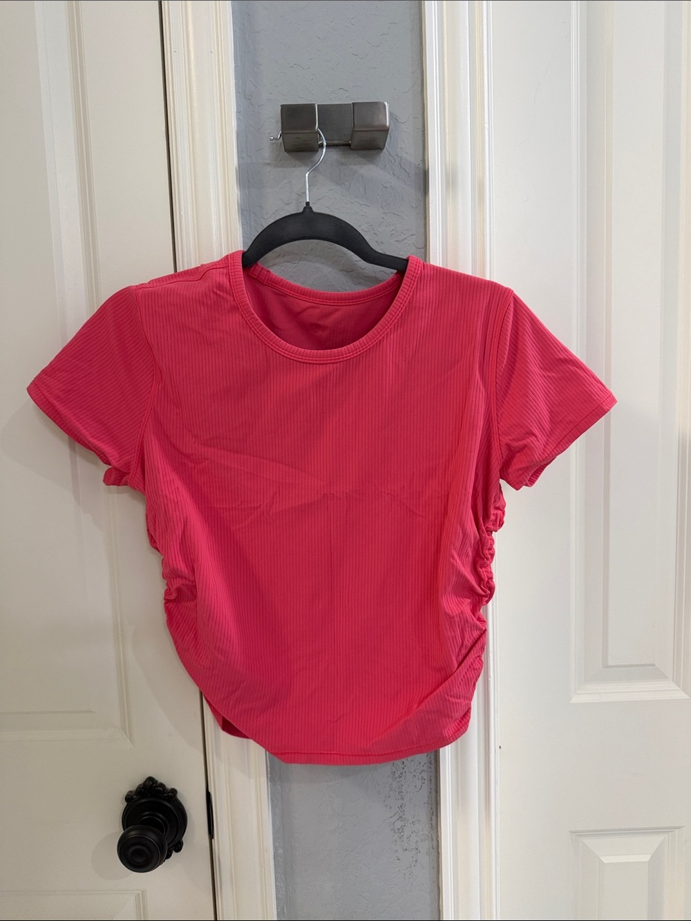 lululemon athletica Hot Pink Short Sleeve Ruched Side Crop Top